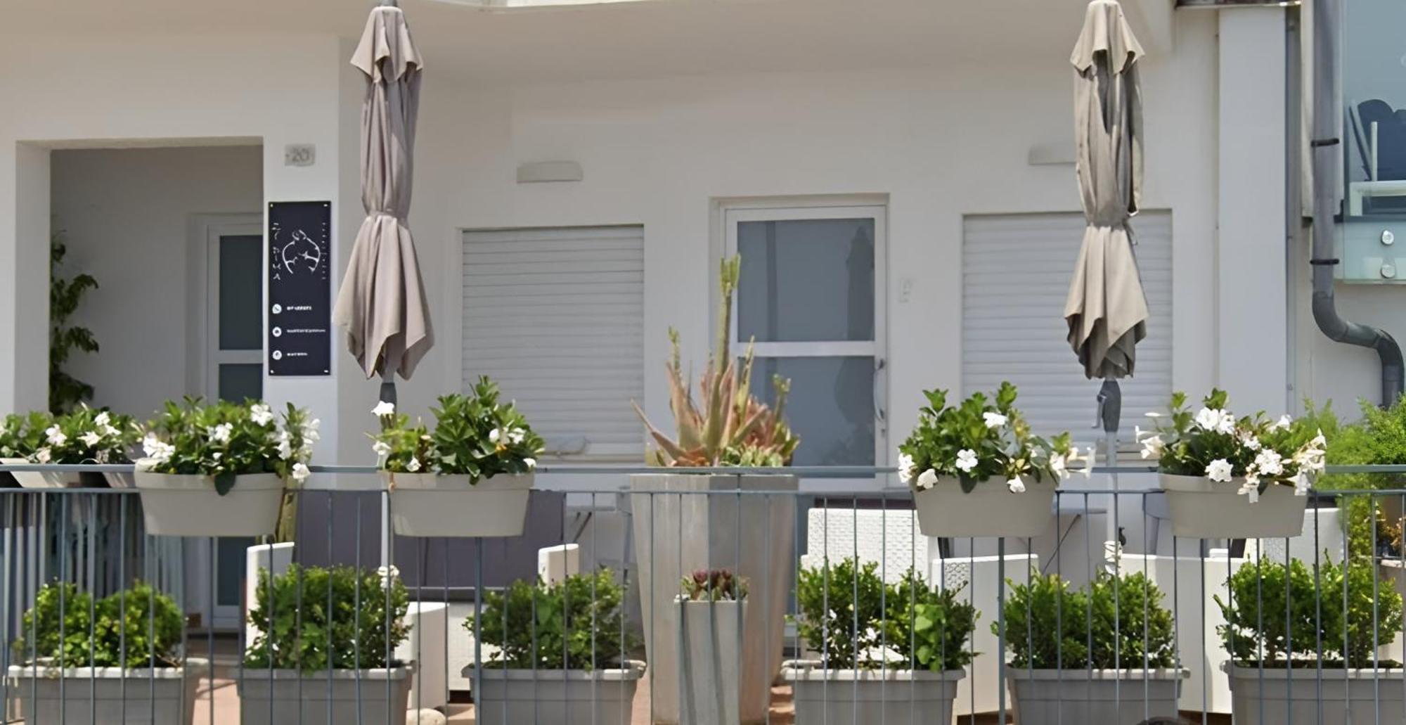 Zi Dima Apartments Giardini Naxos Exteriör bild